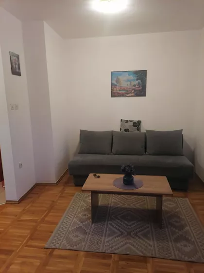 Preradovićeva 23 | 4zida.rs