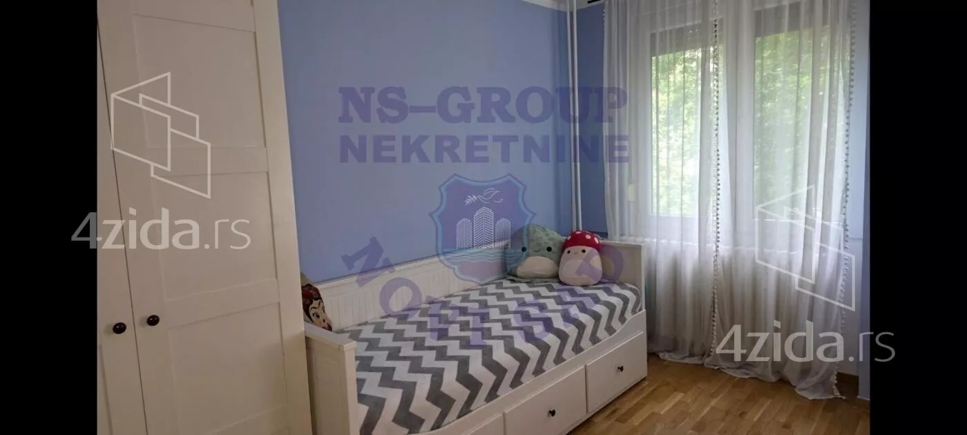 Četvorosoban stan | 4zida