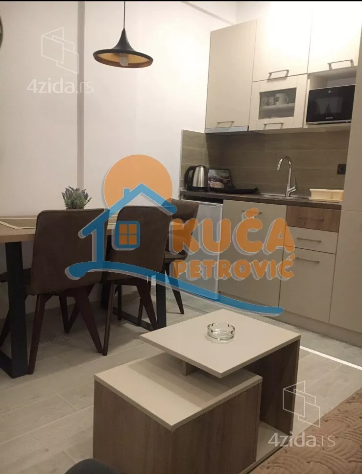 Garsonjera | 4zida