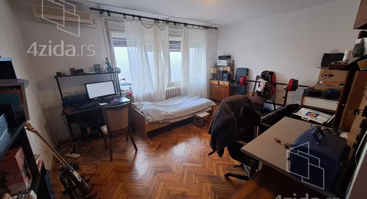 4-etažna kuća | 4zida