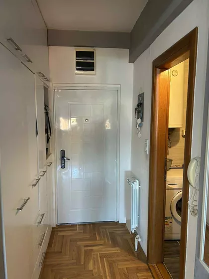 Hilandarska 1 | 4zida.rs