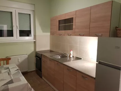 Mihajla Pupina 4 | 4zida.rs