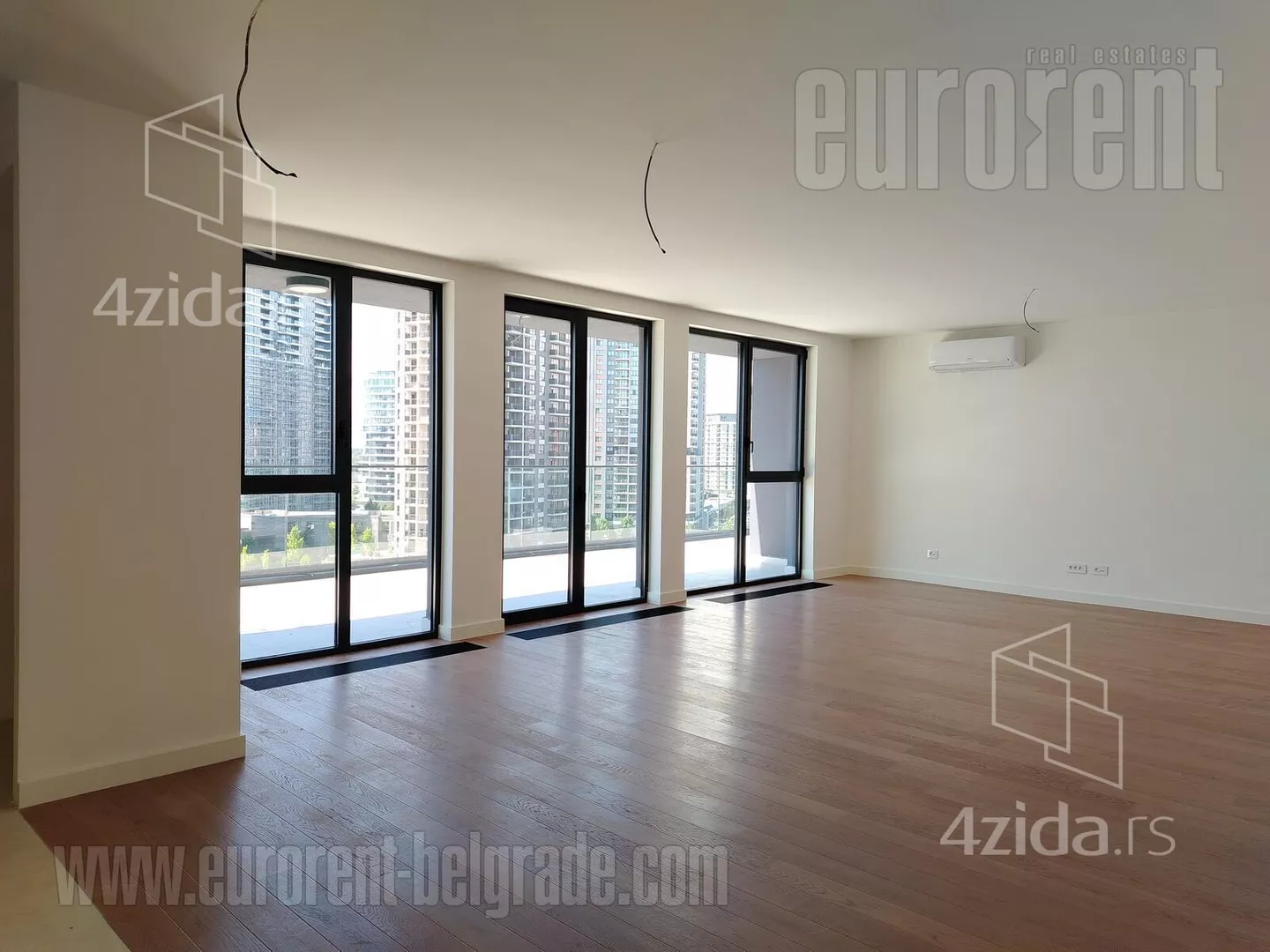 Petosoban stan | 4zida