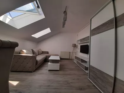 Vuka Karadžića | 4zida.rs