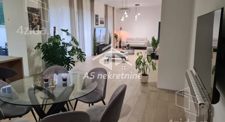 Šestosoban stan | 4zida