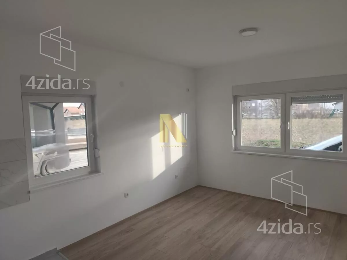 Garsonjera | 4zida