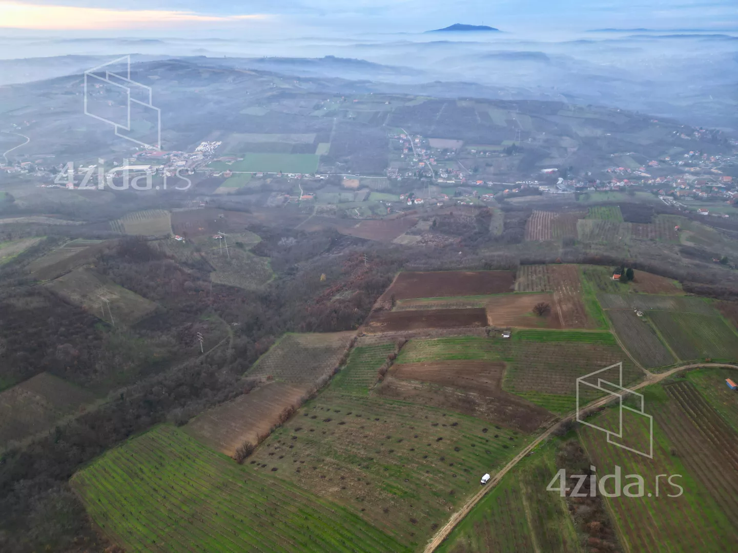 Poljoprivredno zemljište | 4zida