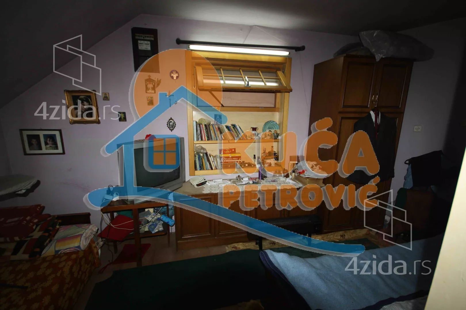 Lokal | 4zida
