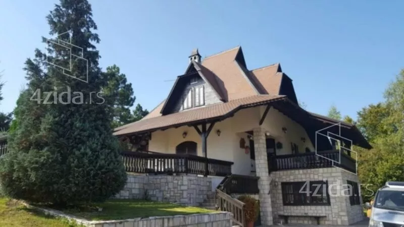 3-etažna kuća | 4zida