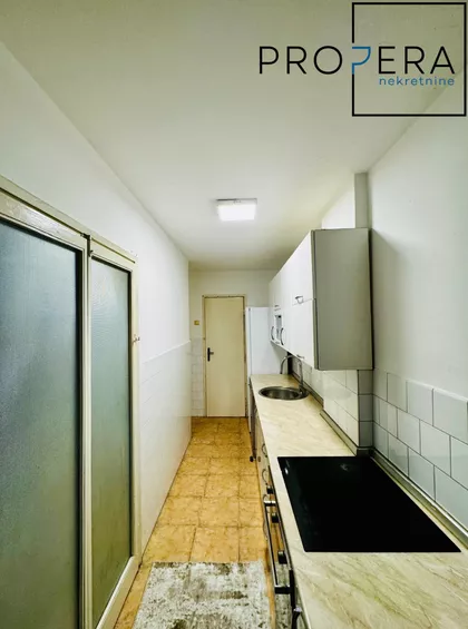 Obrenovićeva | 4zida.rs