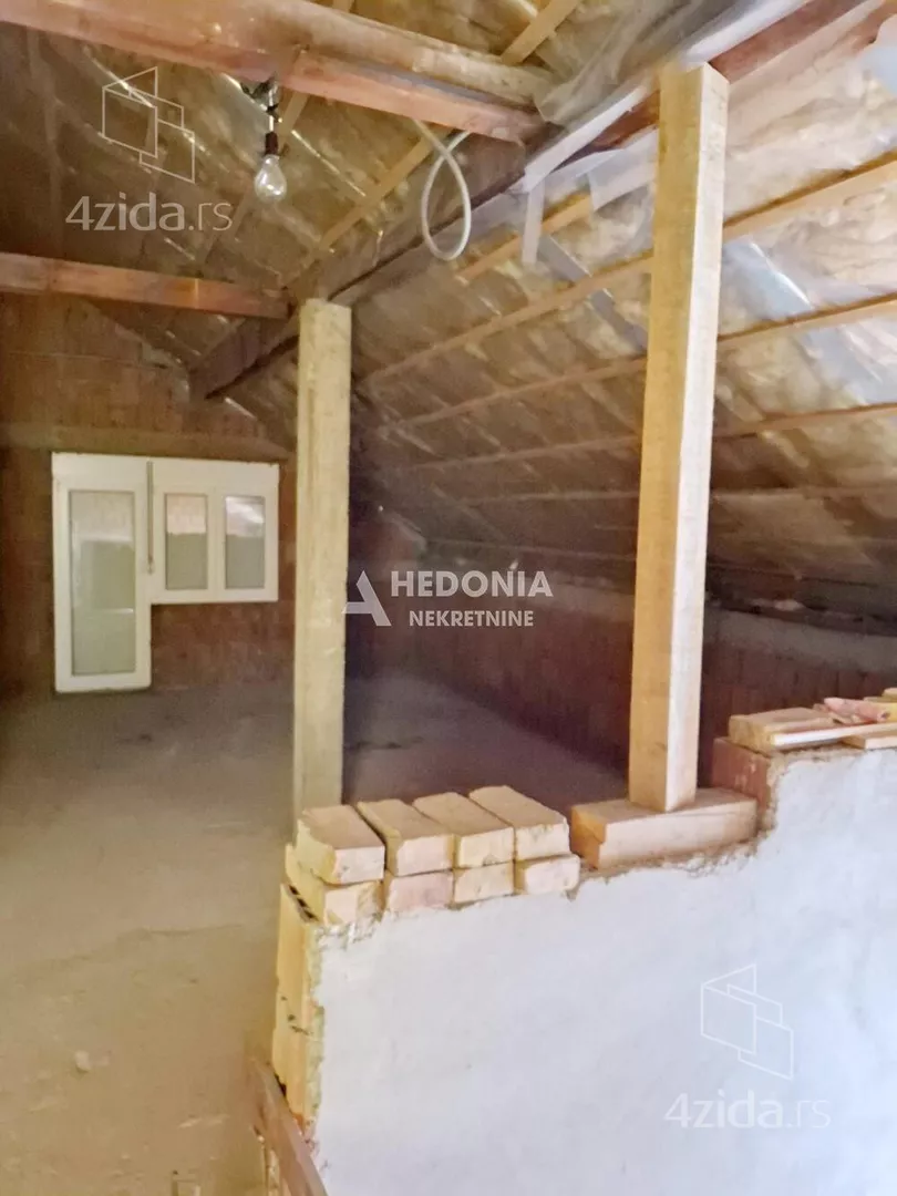 3-etažna kuća | 4zida