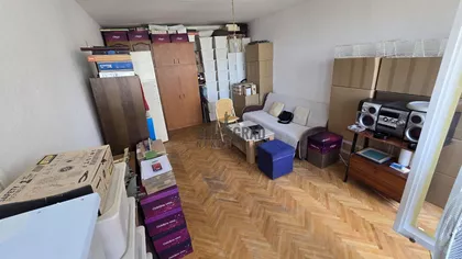 Pariske komune | 4zida.rs