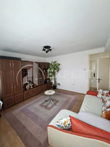Sinđelićev trg | 4zida.rs
