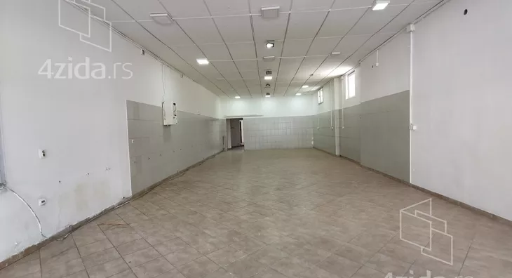Poslovni prostor | 4zida