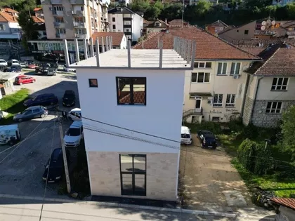 Branka Radičevića | 4zida.rs