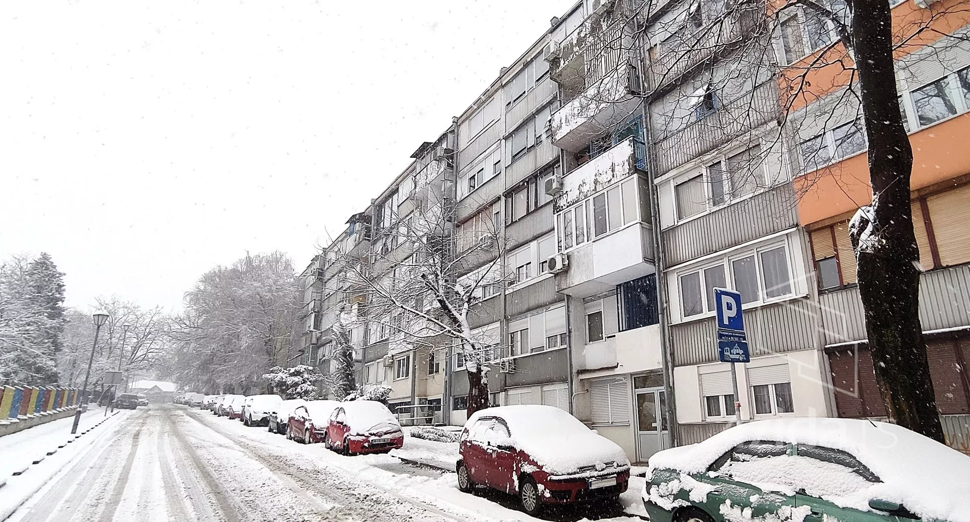 Jednoiposoban stan | 4zida