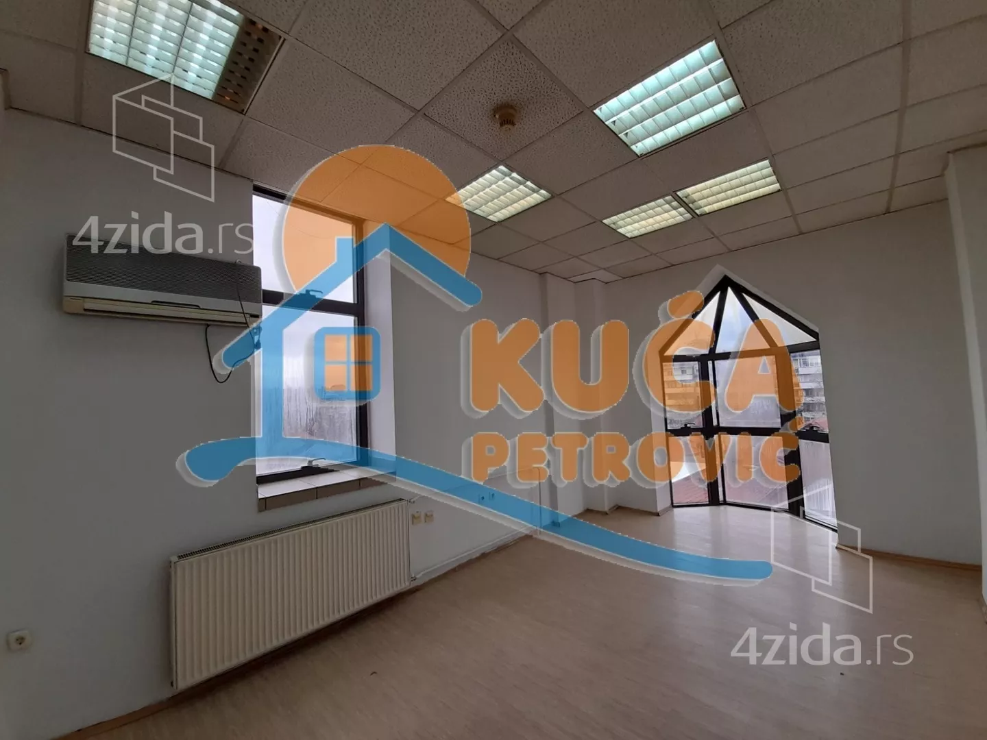 Lokal | 4zida