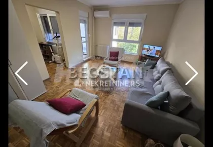 Ismeta Mujezinovica | 4zida.rs