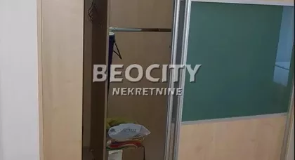 Balzakova | 4zida.rs