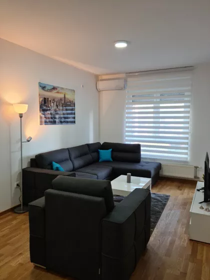 Adamovićevo Naselje | 4zida.rs