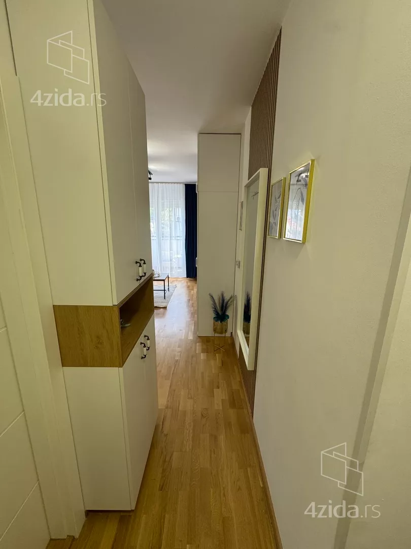 Garsonjera | 4zida