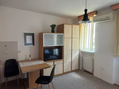 Doža Đerđa 22 | 4zida.rs
