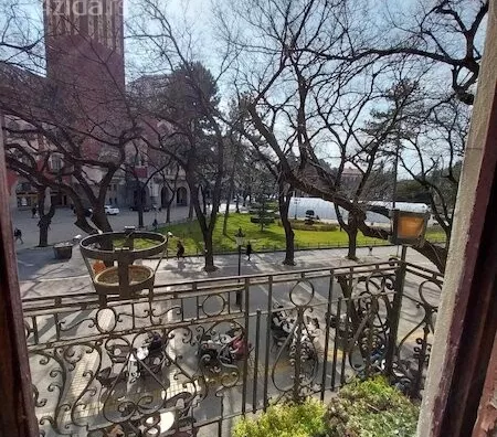 Četvoroiposoban stan | 4zida