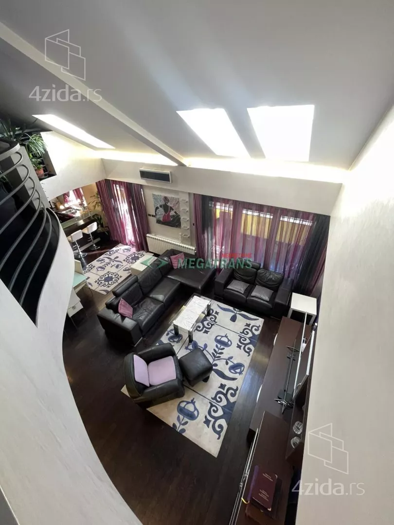 Šestosoban stan | 4zida