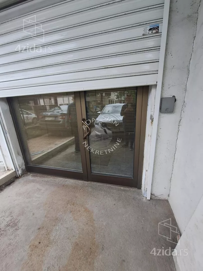 Poslovni prostor | 4zida