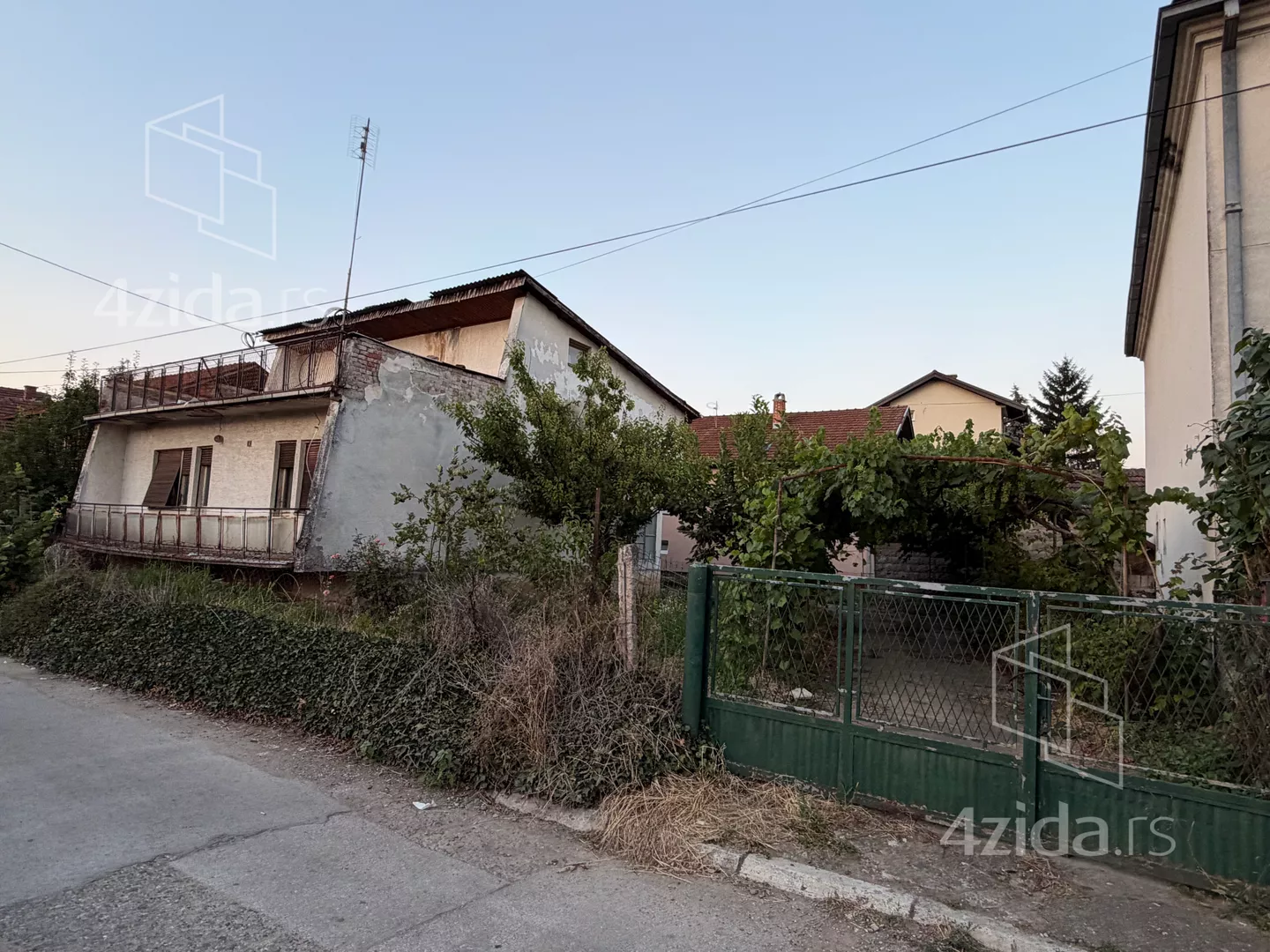 2-etažna kuća | 4zida