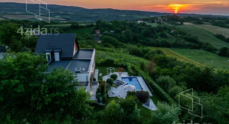 Kuća | 4zida