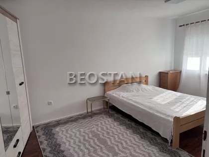 Cara Dušana | 4zida.rs