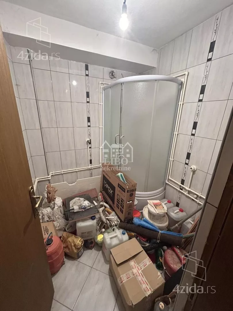 4-etažna kuća | 4zida