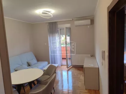 Centar 3 | 4zida.rs