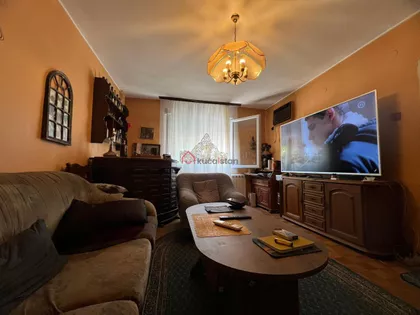 Sremčica | 4zida.rs