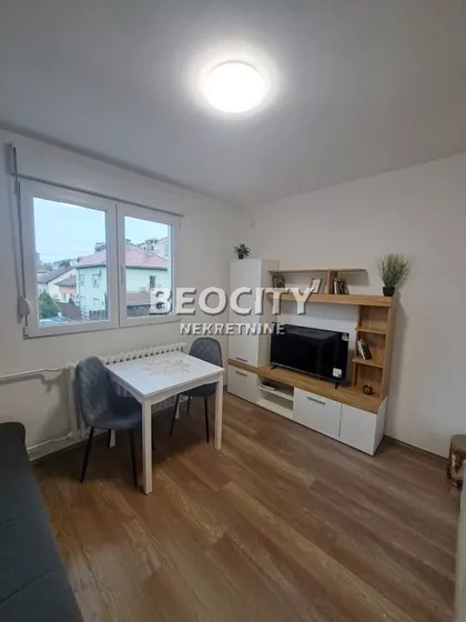 Stjepana Mitrova Ljubiše | 4zida.rs