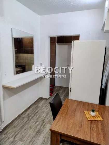 Jurija Gagarina | 4zida.rs