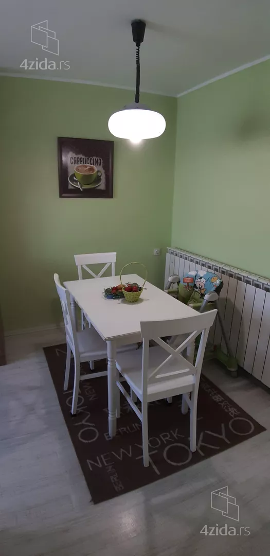 Troiposoban stan | 4zida