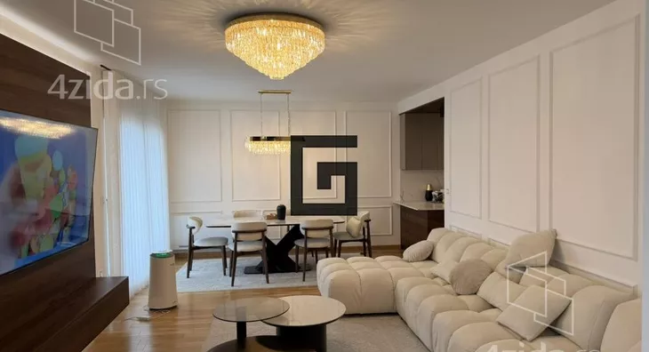 Petosoban stan | 4zida