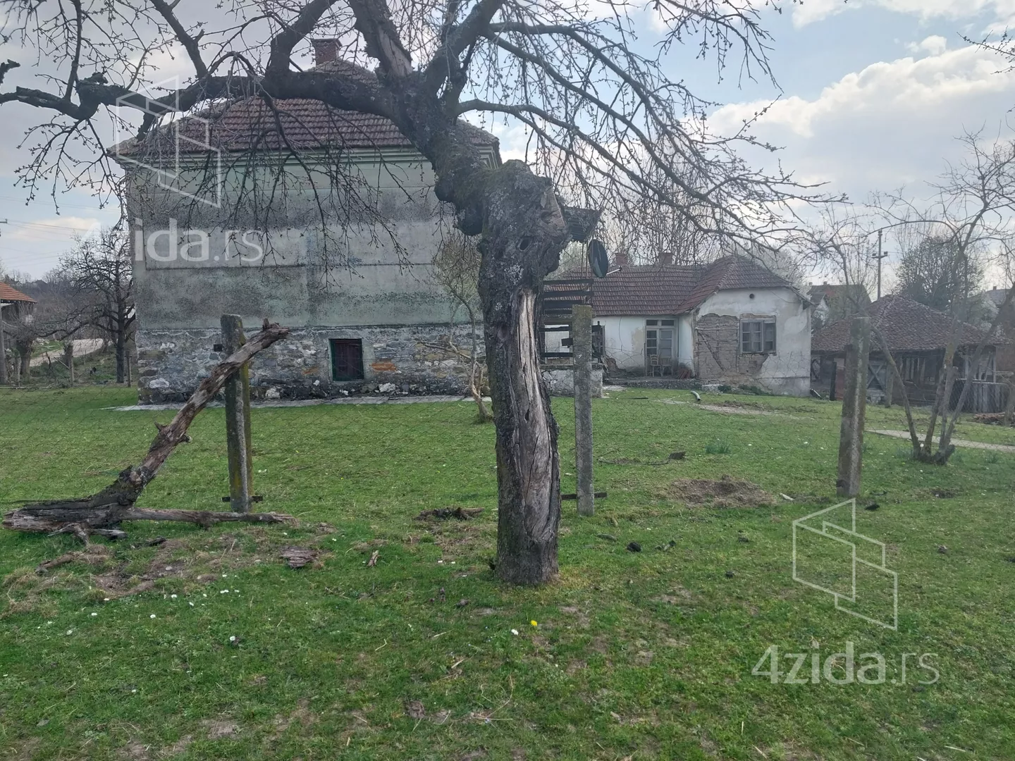 4-etažna kuća | 4zida