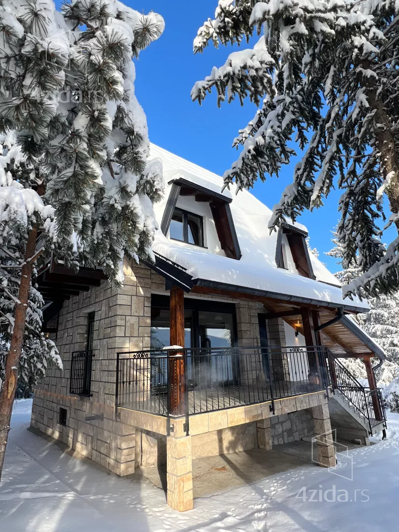 3-etažna kuća | 4zida