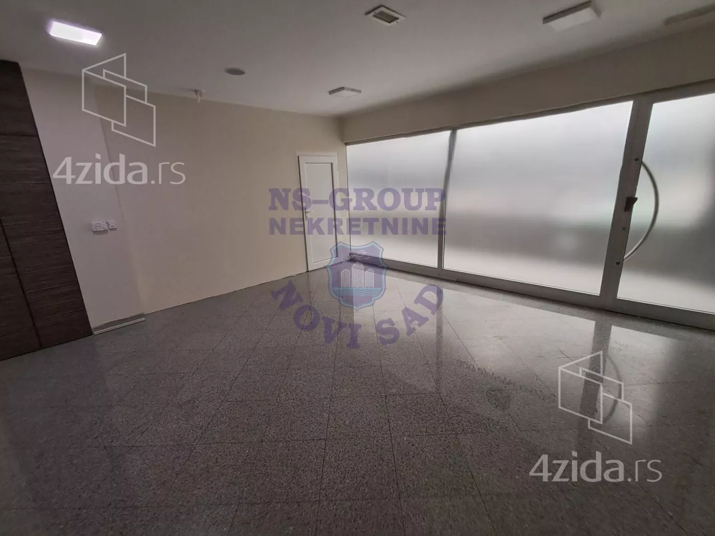 Poslovni prostor | 4zida