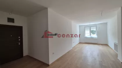 Centar 3 | 4zida.rs
