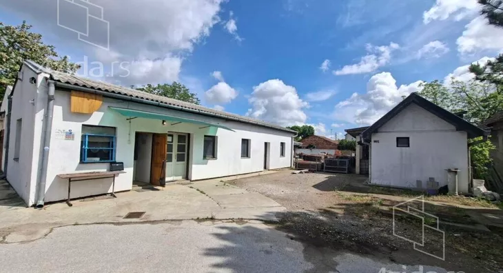 Stovarište | 4zida