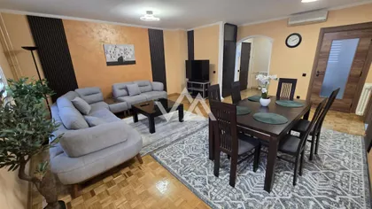 Ismeta Mujezinovića | 4zida.rs