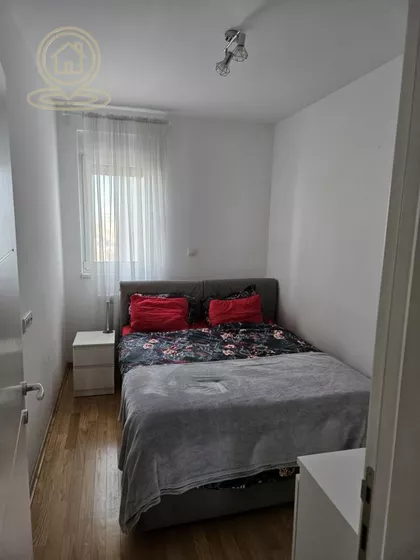 Cara Dušana | 4zida.rs