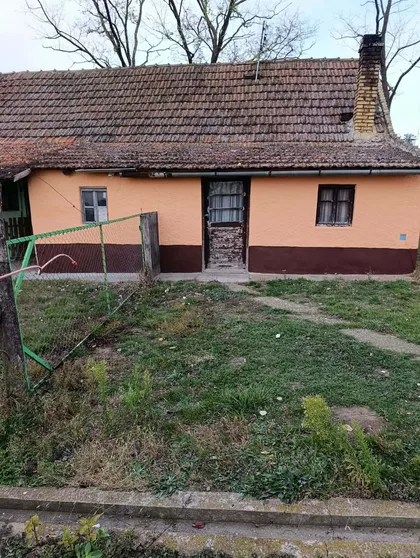 Mala Bosna Salaši 532A | 4zida.rs