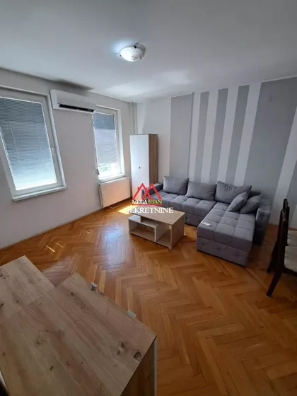 Žitni Trg | 4zida.rs