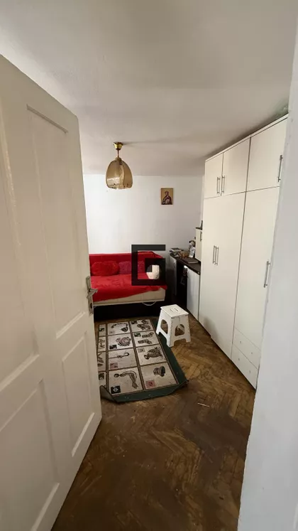 Albanske spomenice | 4zida.rs