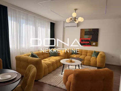 Bulevar Nemanjića | 4zida.rs